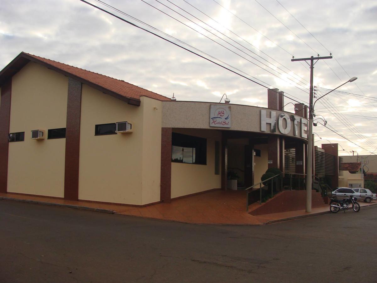Hotel Sul Hotel E Turismo Paranaíba Esterno foto